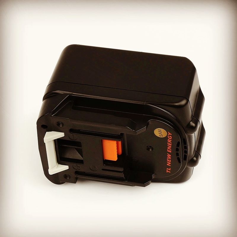 14.4V 5000mAh रिचार्जेबल लिथियम बैटरी प्लास्टिक के हैंड स्ट्रैपिंग टूल्स Gt-One के लिए